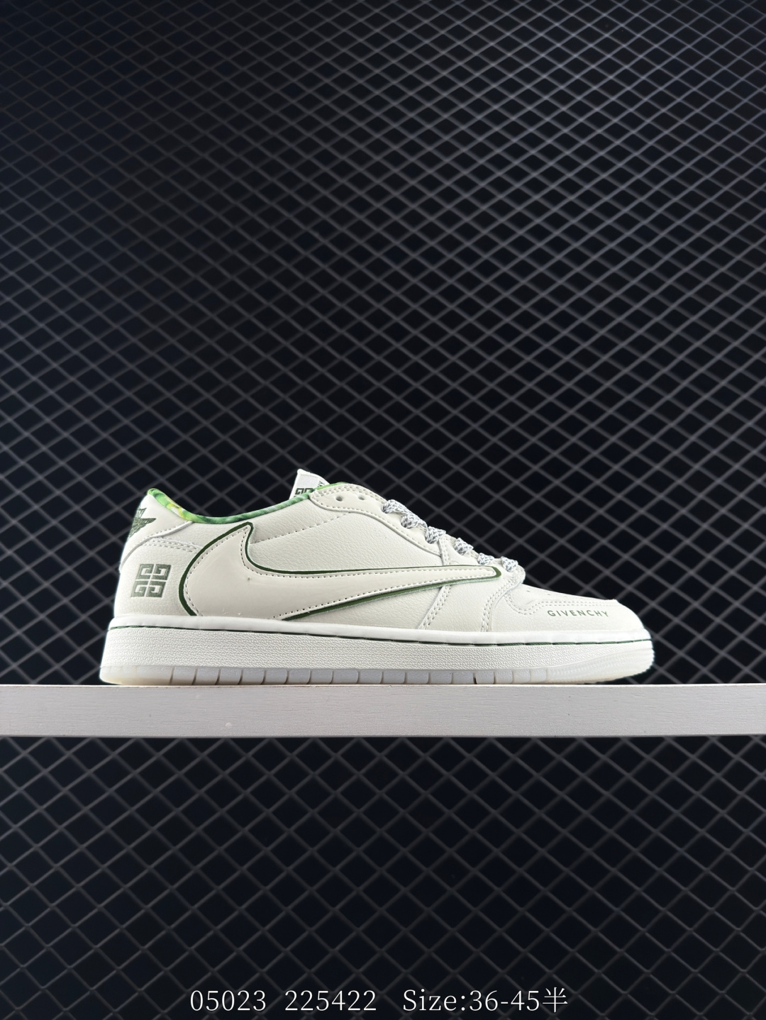 Travis Scott x Air Jordan 1 ” Reverse Mocha “